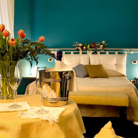Hotel Cascina Di Corte Venaria Reale Bagian luar foto