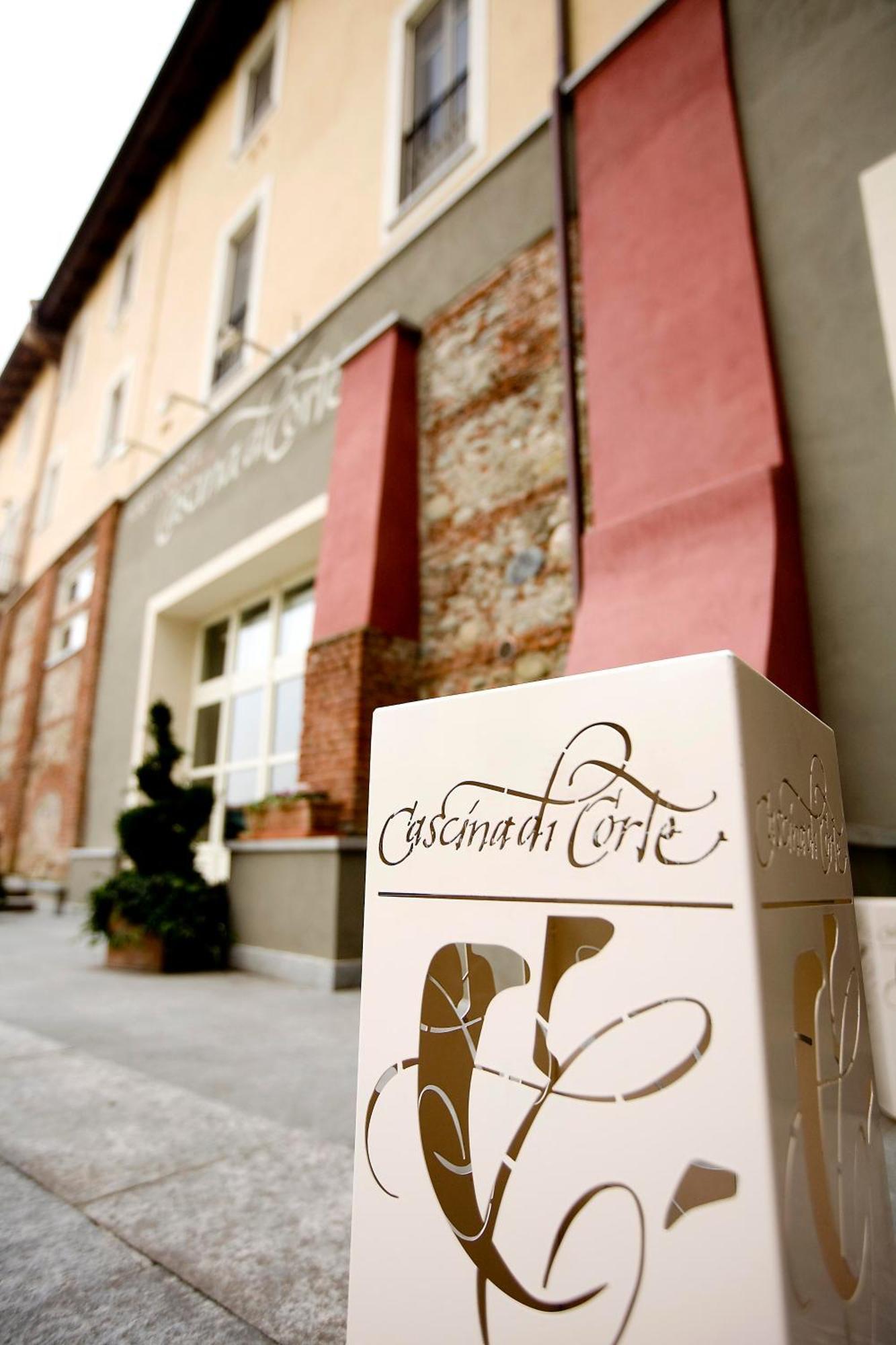 Hotel Cascina Di Corte Venaria Reale Bagian luar foto