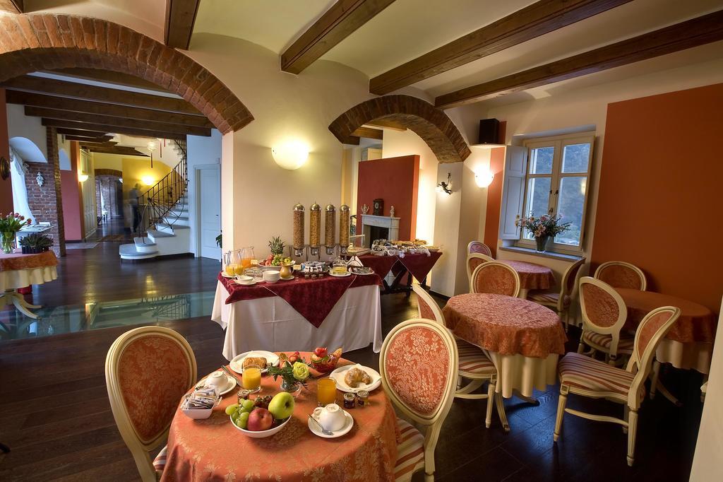 Hotel Cascina Di Corte Venaria Reale Bagian luar foto