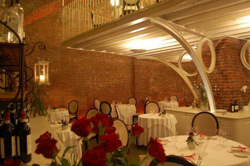 Hotel Cascina Di Corte Venaria Reale Bagian luar foto